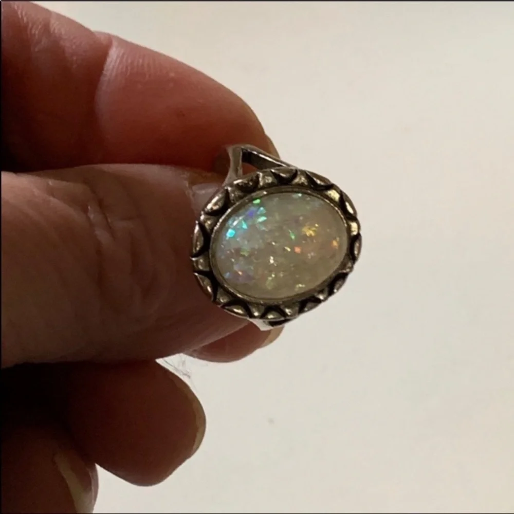 SILVER RING